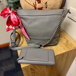 Coach leather Paxton duffel Crossbody bag style F76668 set with matching wallet